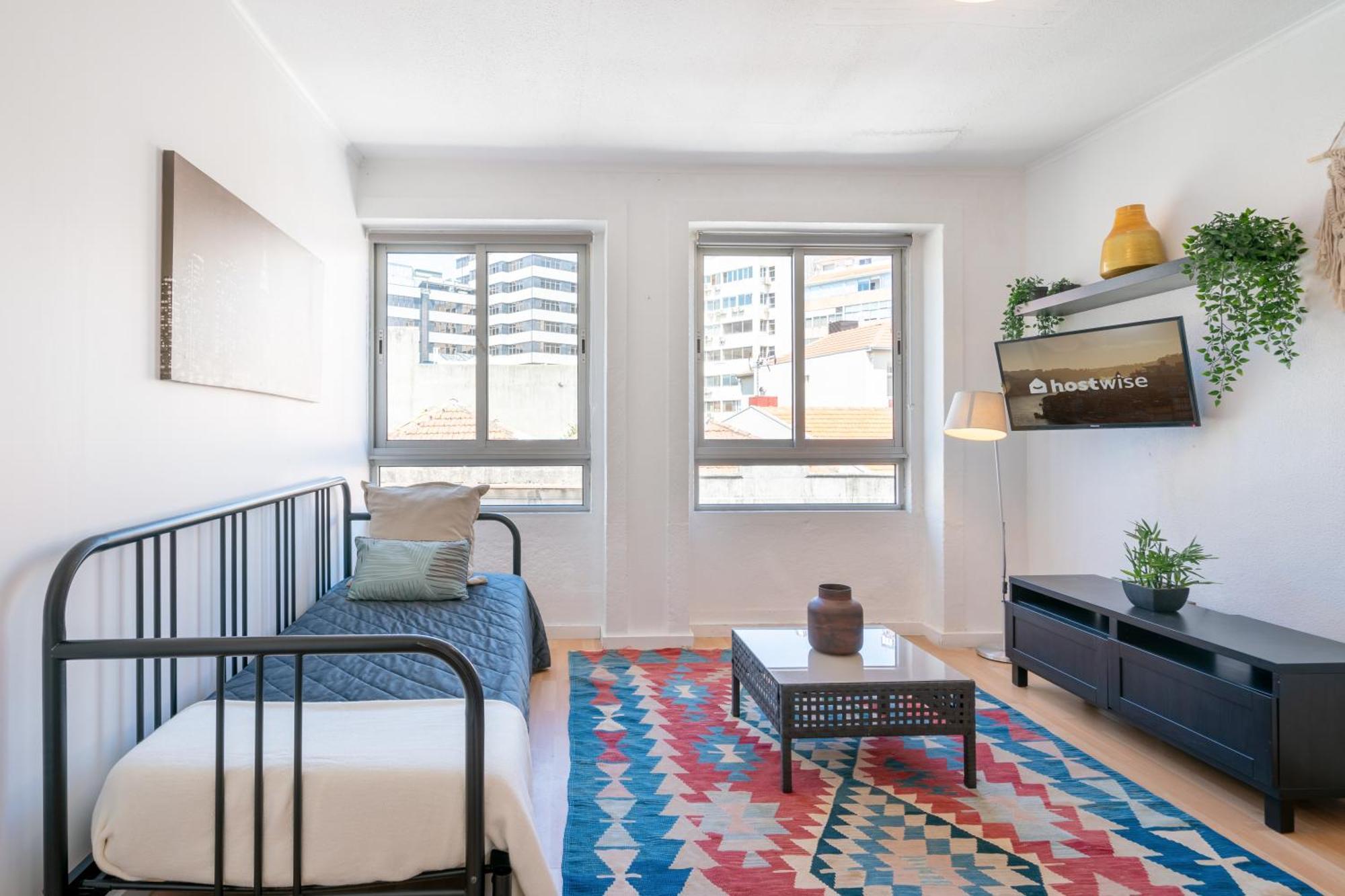 Host Wise - Large Flat W Terrace - Ace Location At Aliados Apartment Porto Bagian luar foto
