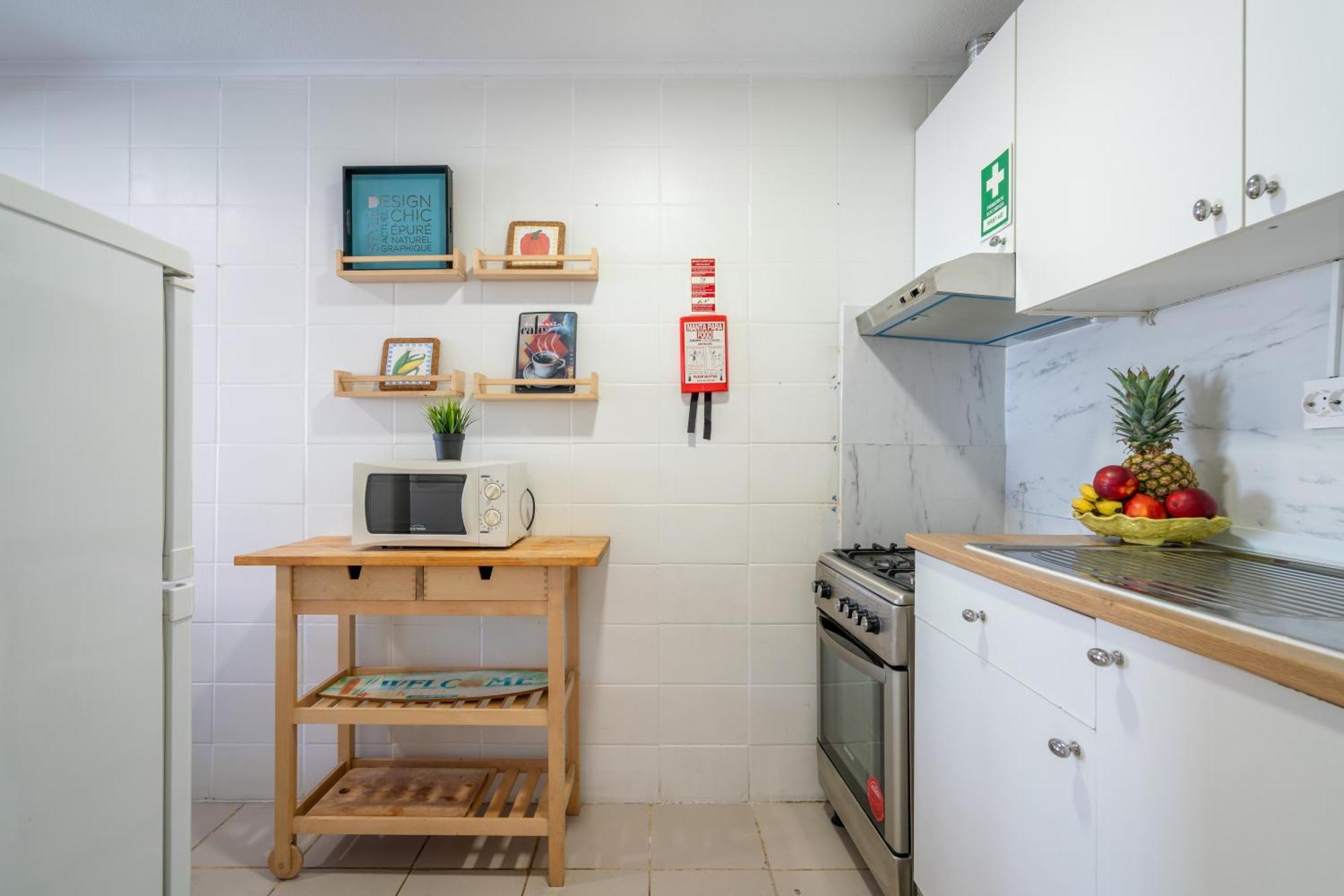Host Wise - Large Flat W Terrace - Ace Location At Aliados Apartment Porto Bagian luar foto