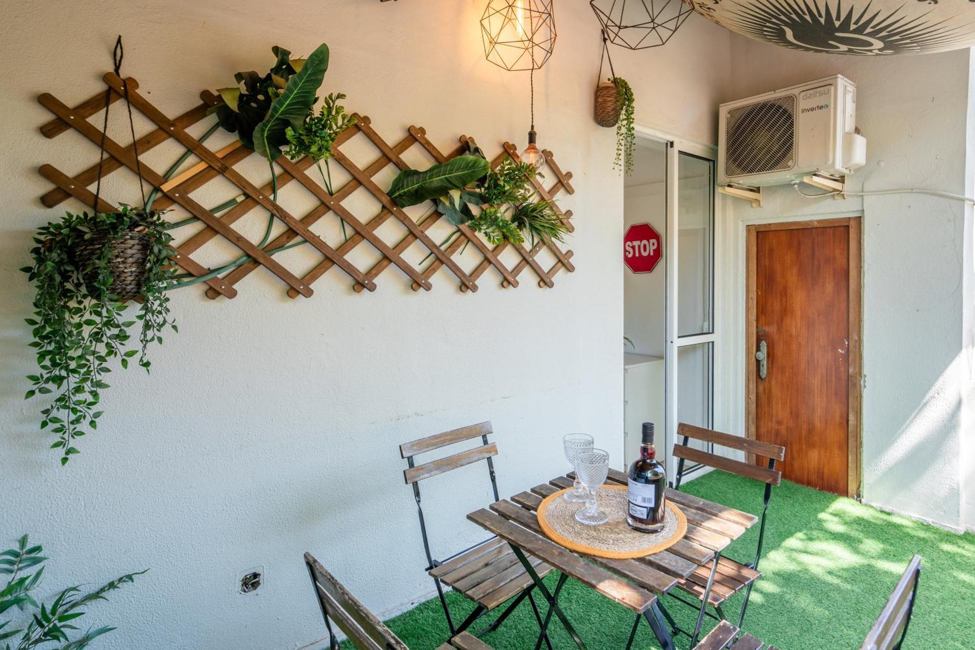 Host Wise - Large Flat W Terrace - Ace Location At Aliados Apartment Porto Bagian luar foto