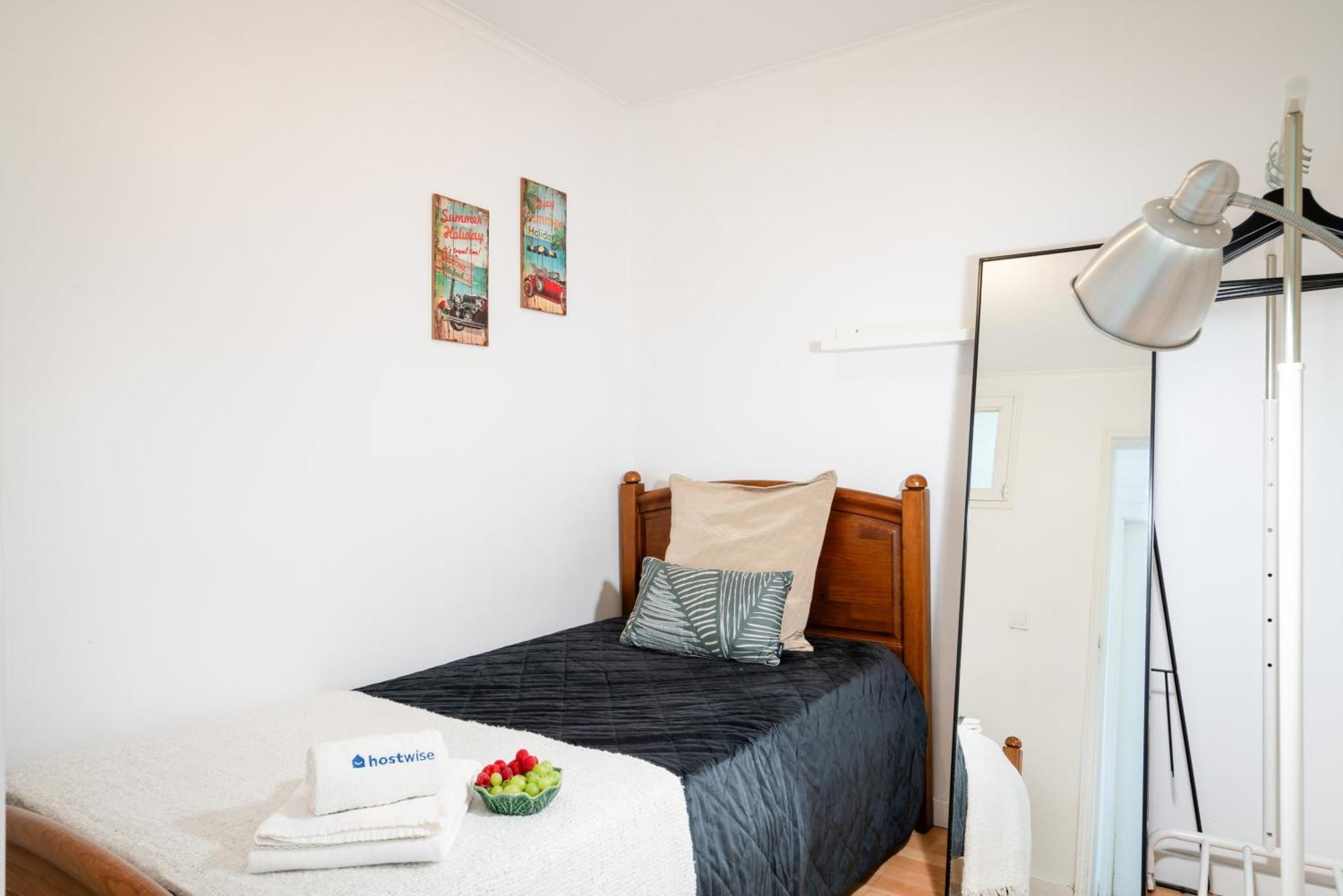 Host Wise - Large Flat W Terrace - Ace Location At Aliados Apartment Porto Bagian luar foto