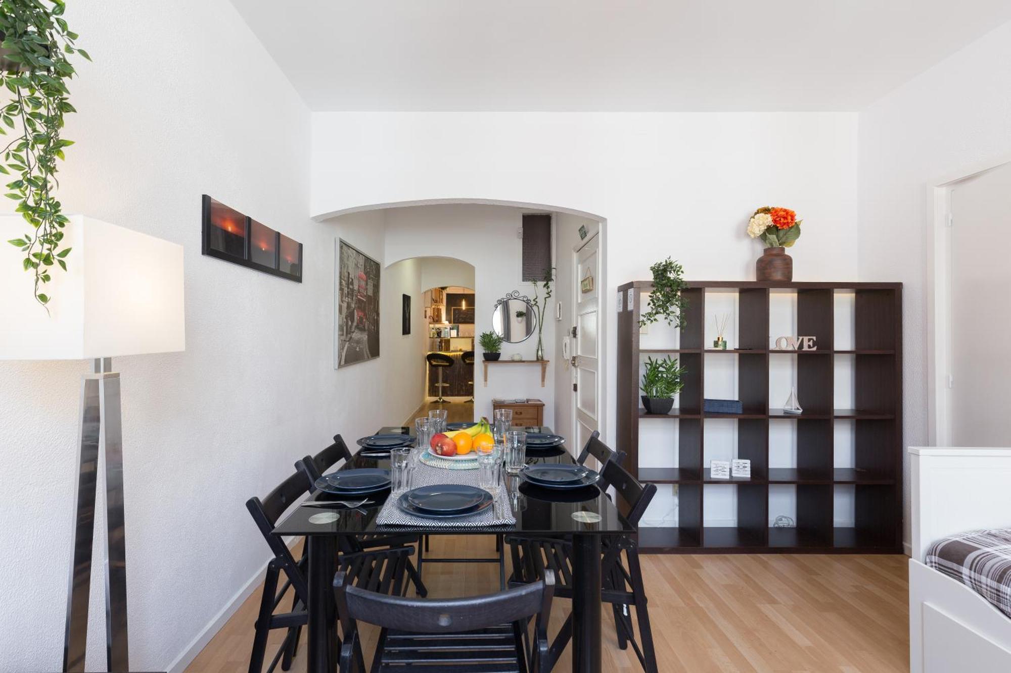 Host Wise - Large Flat W Terrace - Ace Location At Aliados Apartment Porto Bagian luar foto